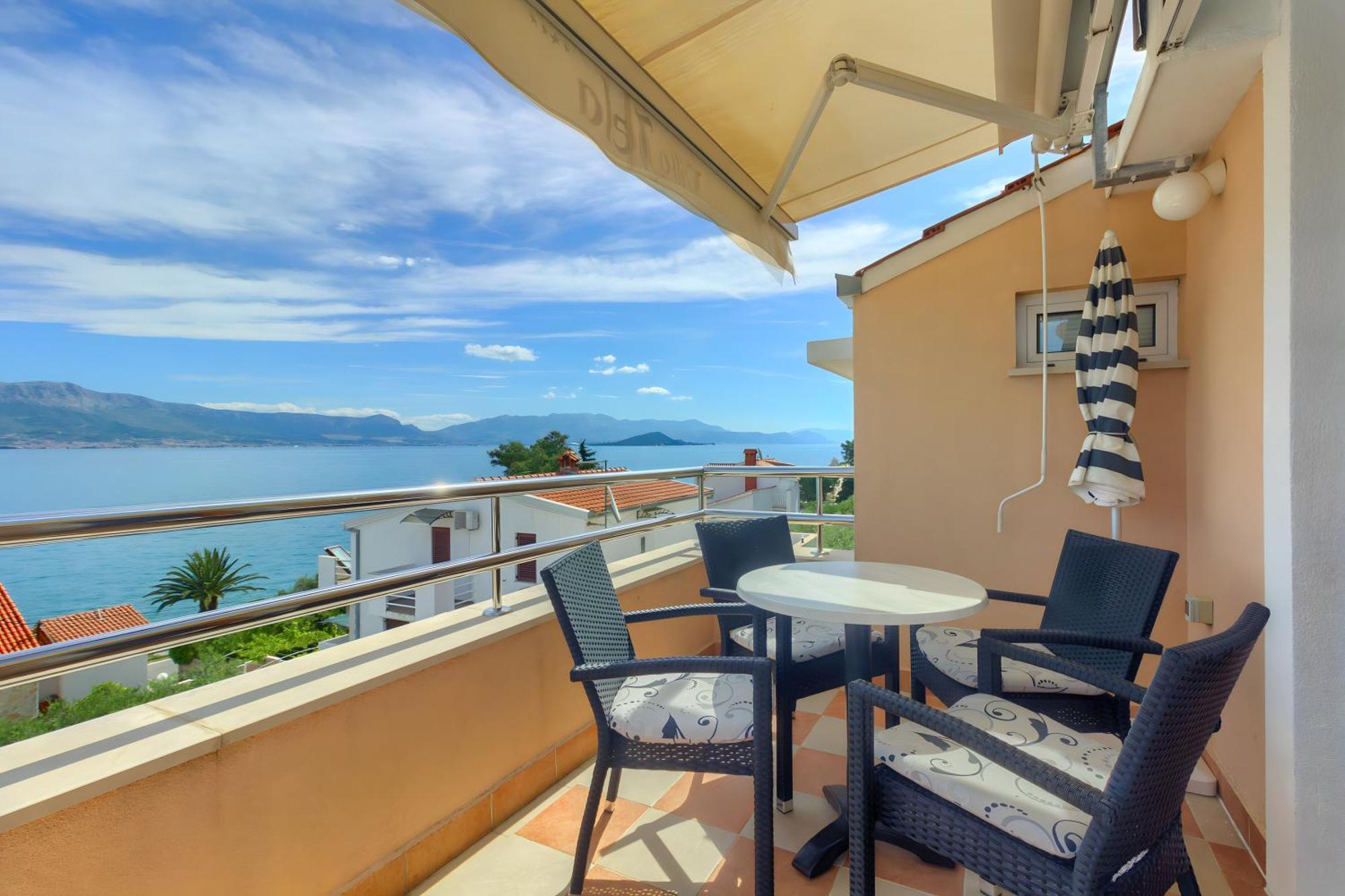 Villa Jela Trogir Buitenkant foto